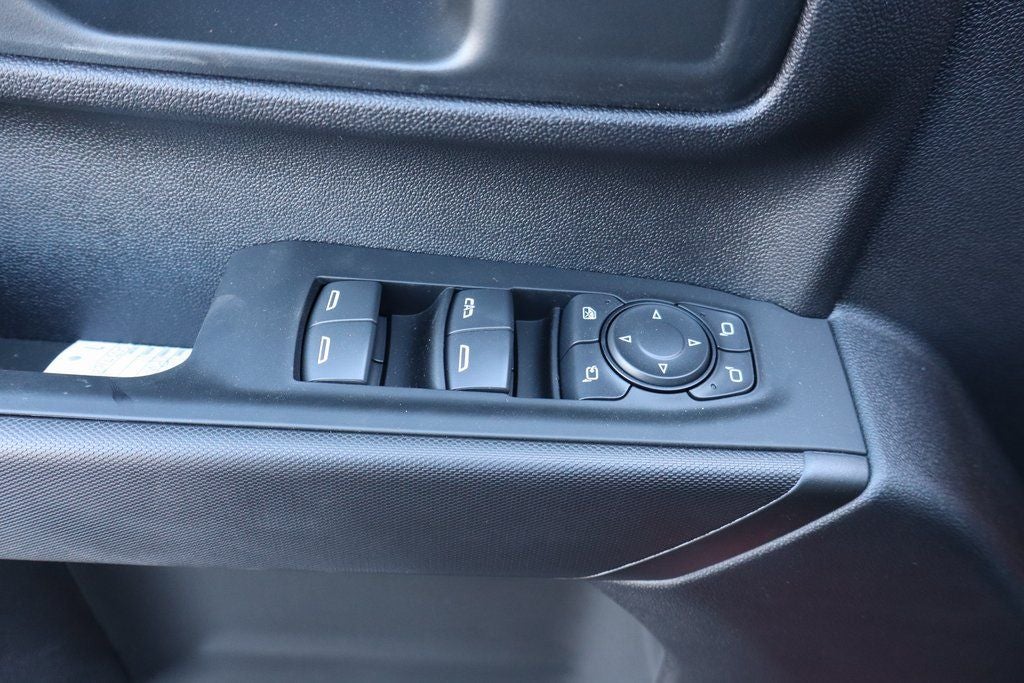 2025 Chevrolet Silverado 2500HD Work Truck W/ Boss 8'2" Steel V-DXT Snow Plow