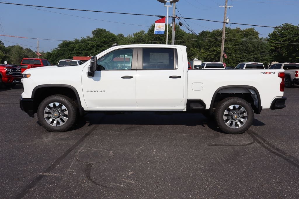 2026 Chevrolet Silverado 2500HD Custom