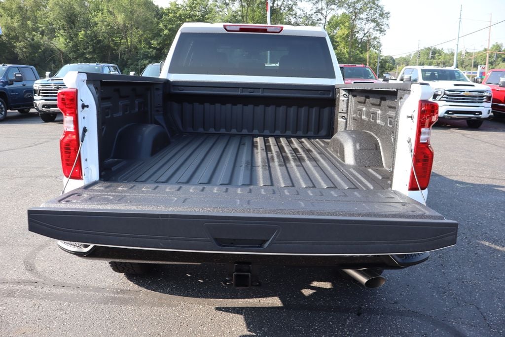 2026 Chevrolet Silverado 2500HD Custom