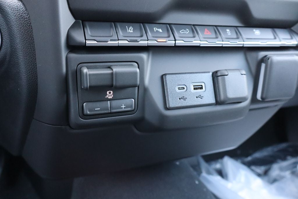 2026 Chevrolet Silverado 2500HD Custom