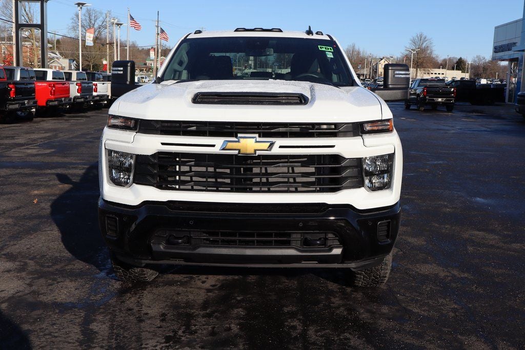 2026 Chevrolet Silverado 2500HD Custom