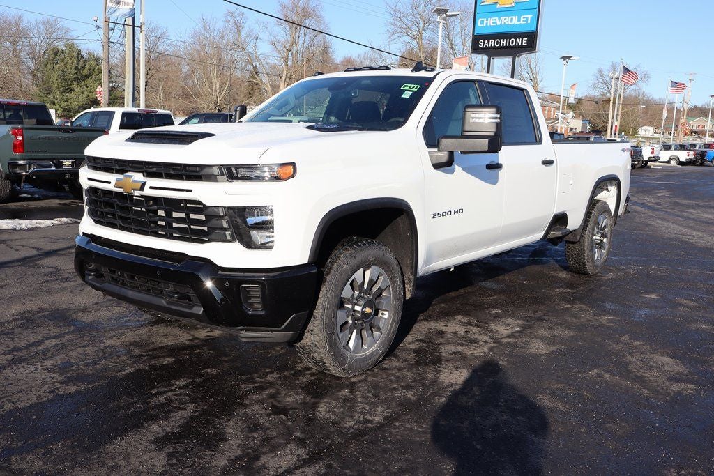 2026 Chevrolet Silverado 2500HD Custom