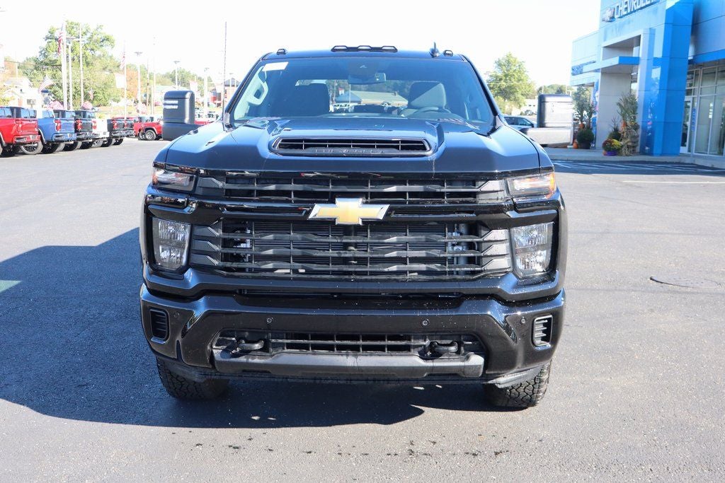 2025 Chevrolet Silverado 2500HD Custom