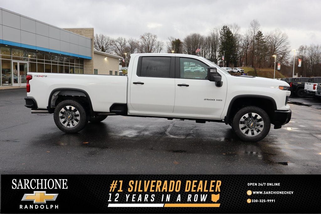 2026 Chevrolet Silverado 2500HD Custom