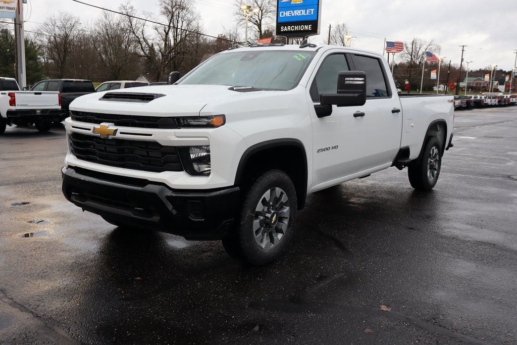 2026 Chevrolet Silverado 2500HD Custom