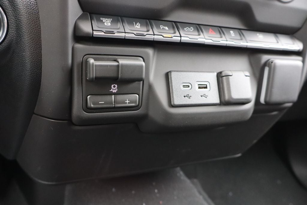 2026 Chevrolet Silverado 2500HD Custom