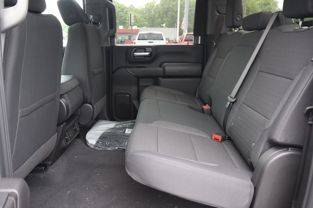 2026 Chevrolet Silverado 2500HD Custom