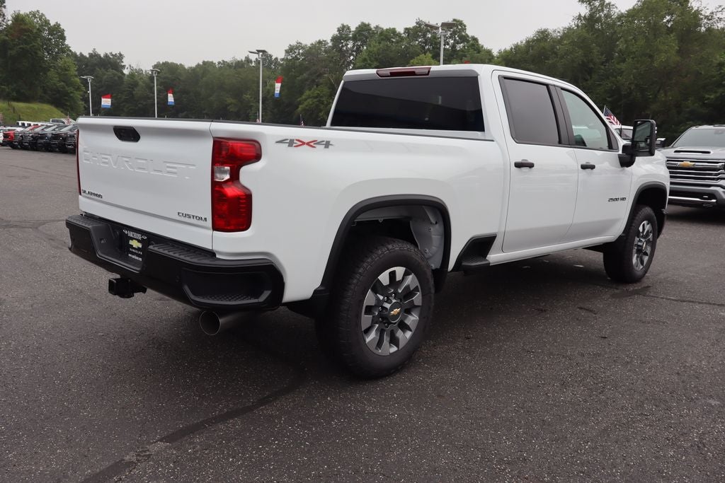 2026 Chevrolet Silverado 2500HD Custom