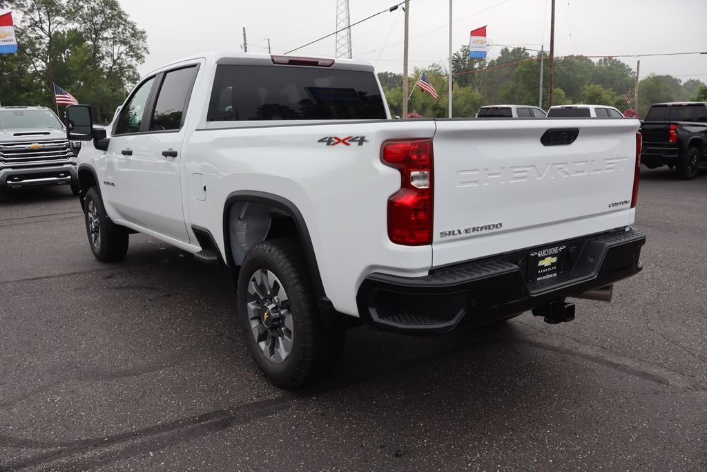 2026 Chevrolet Silverado 2500HD Custom
