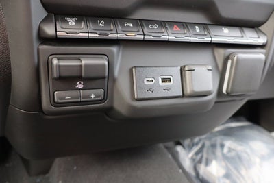 2025 Chevrolet Silverado 2500HD Custom
