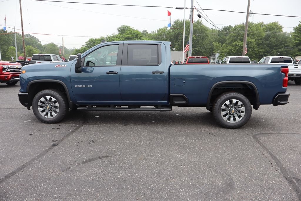 2026 Chevrolet Silverado 2500HD Custom