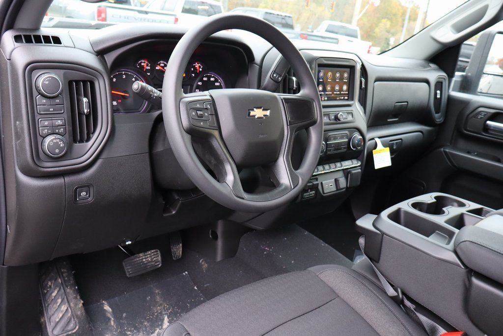 2026 Chevrolet Silverado 2500HD Custom