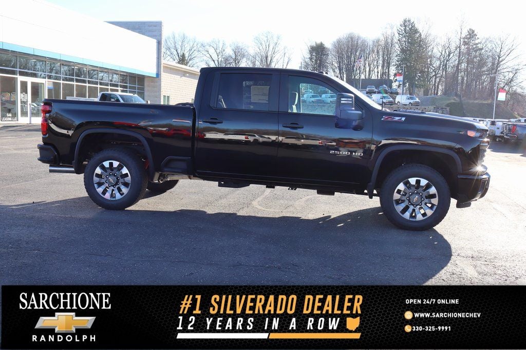 2026 Chevrolet Silverado 2500HD Custom