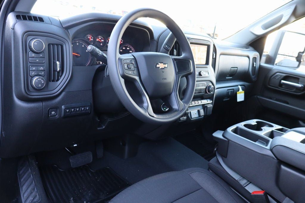 2026 Chevrolet Silverado 2500HD Custom