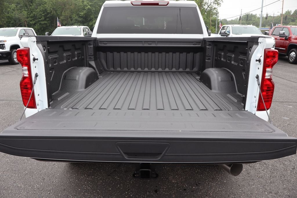 2026 Chevrolet Silverado 2500HD Custom