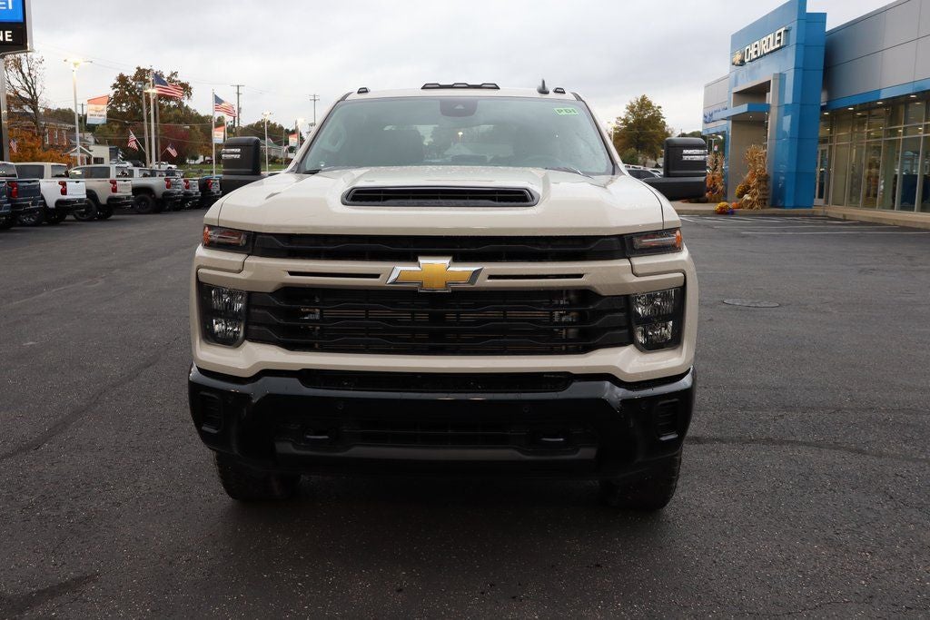2026 Chevrolet Silverado 2500HD Custom