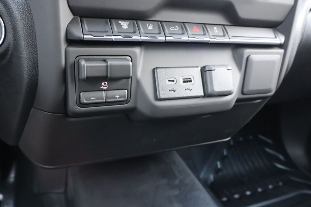2026 Chevrolet Silverado 3500HD Work Truck DRW