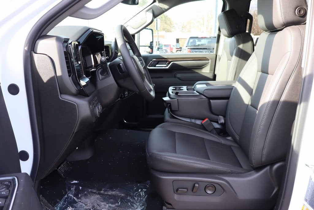 2026 Chevrolet Silverado 3500HD LT