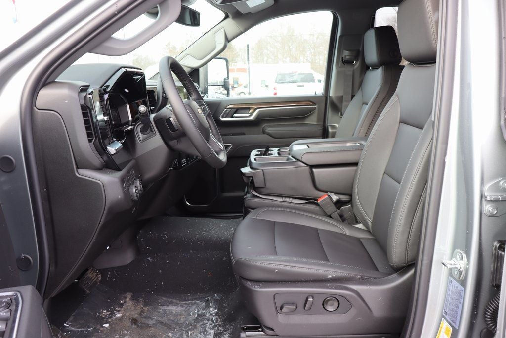 2026 Chevrolet Silverado 3500HD LT