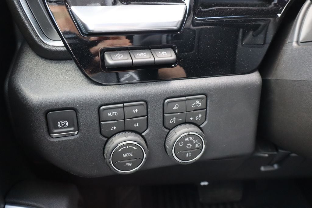 2026 Chevrolet Silverado 3500HD LTZ Black Widow Edition