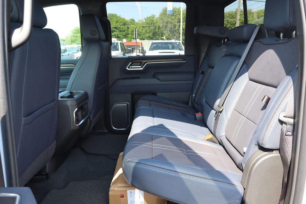 2026 Chevrolet Silverado 3500HD High Country DRW