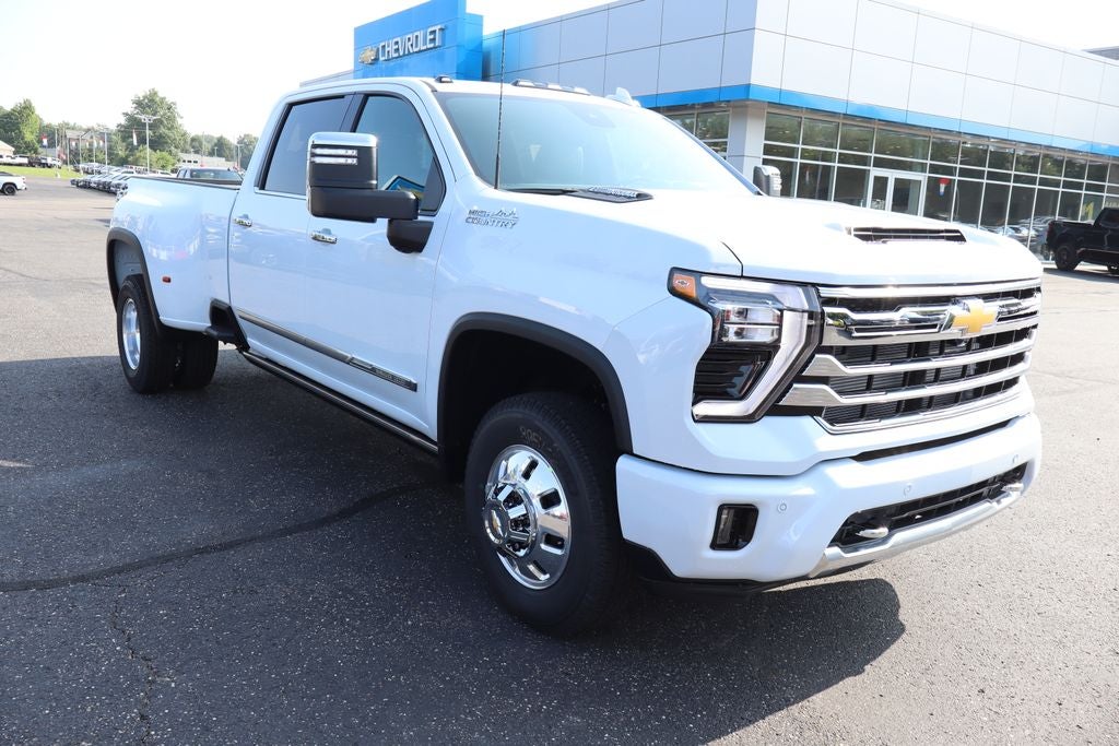 2026 Chevrolet Silverado 3500HD High Country