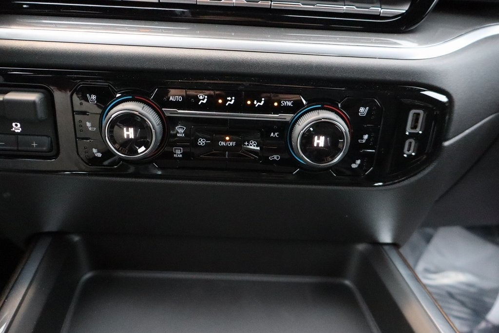 2026 Chevrolet Silverado 3500HD High Country DRW