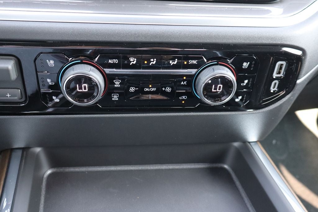 2026 Chevrolet Silverado 3500HD High Country