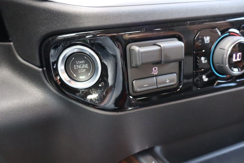 2026 Chevrolet Silverado 3500HD High Country DRW