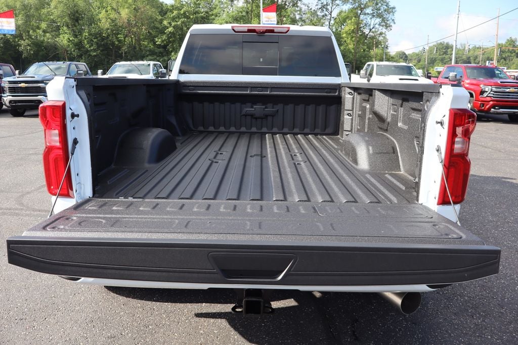2026 Chevrolet Silverado 3500HD High Country DRW