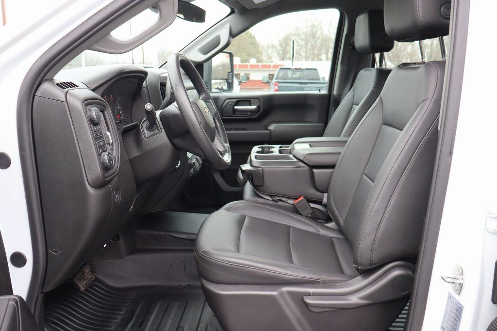 2024 Chevrolet Silverado 3500HD Work Truck DRW