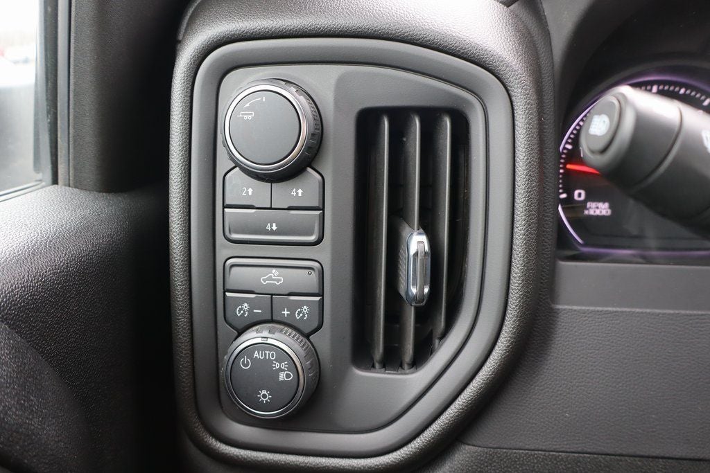 2024 Chevrolet Silverado 3500HD Work Truck DRW