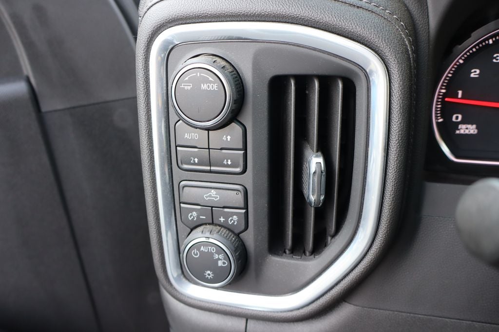 2023 Chevrolet Silverado 3500HD LT