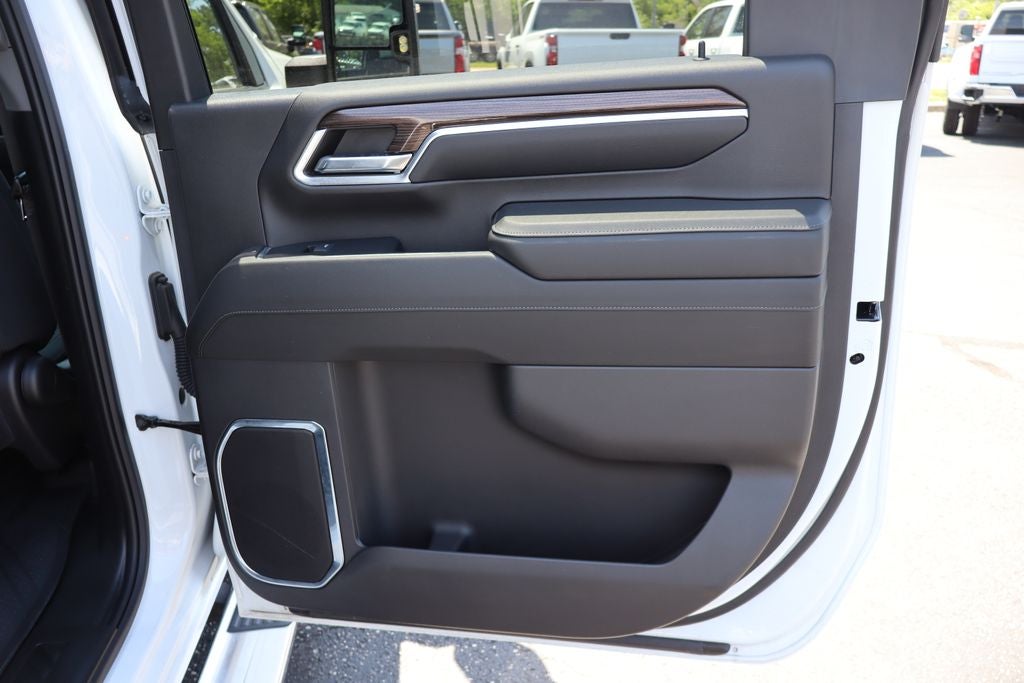 2024 Chevrolet Silverado 3500HD LT DRW