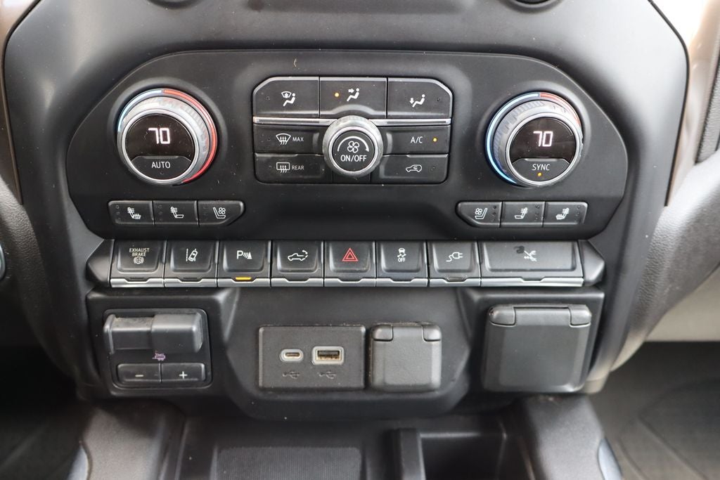 2022 Chevrolet Silverado 3500HD High Country DRW