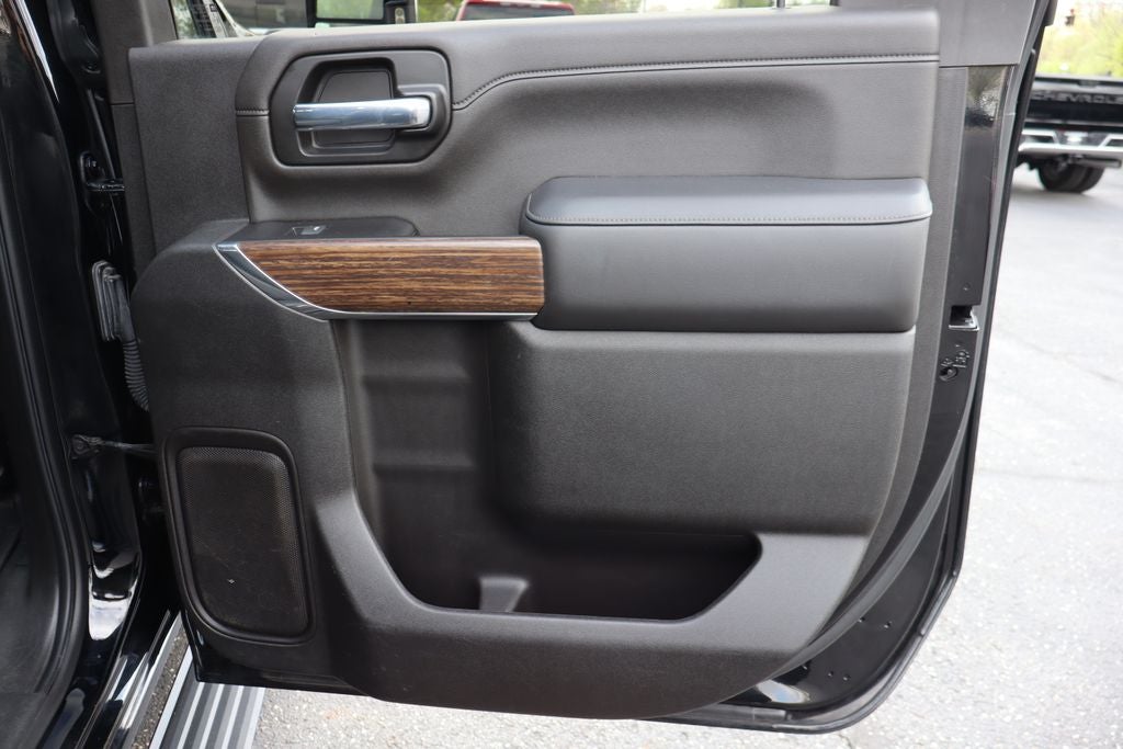 2022 Chevrolet Silverado 3500HD High Country DRW