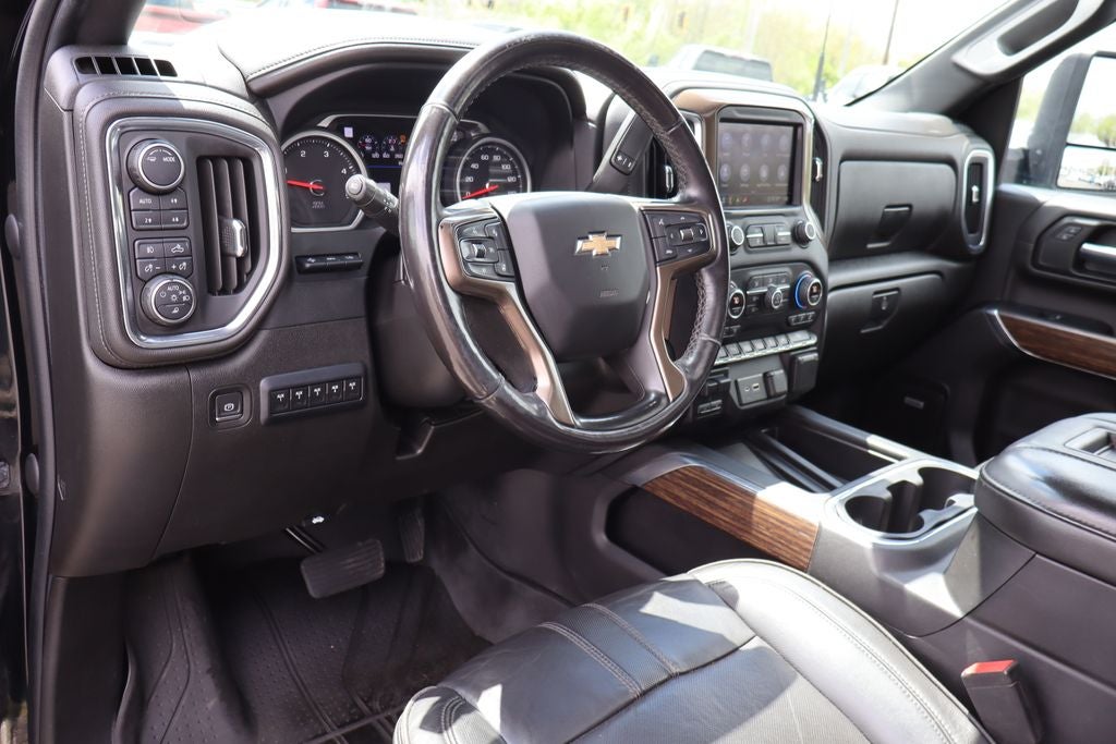 2022 Chevrolet Silverado 3500HD High Country DRW