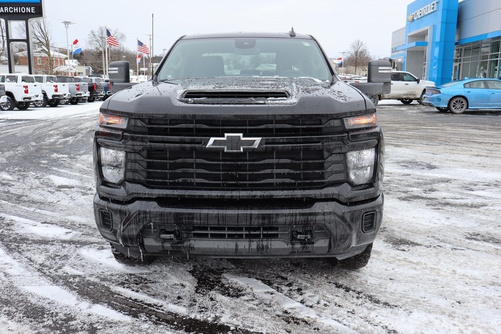 2024 Chevrolet Silverado 2500HD Custom