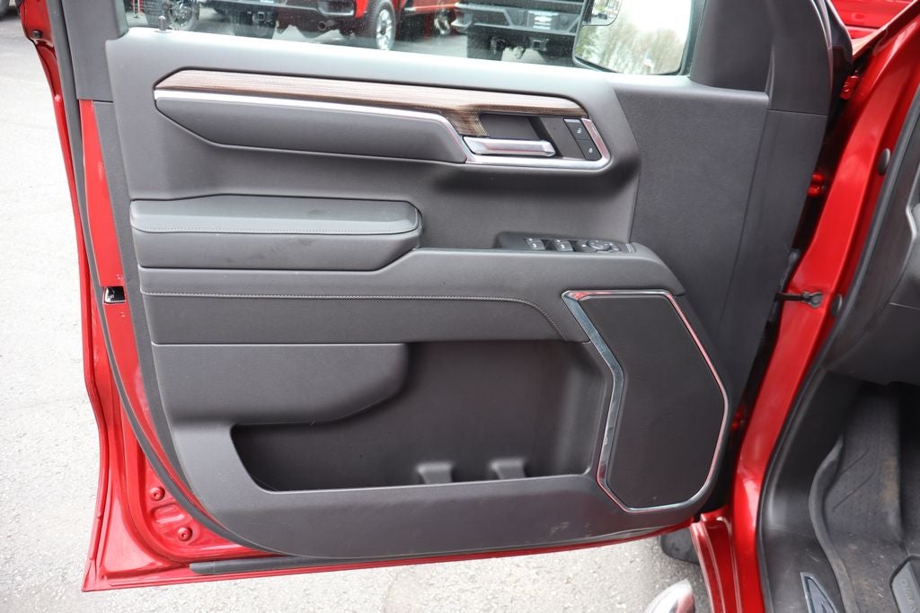 2023 Chevrolet Silverado 1500 LT LT1