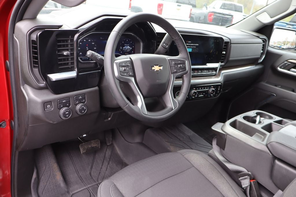 2023 Chevrolet Silverado 1500 LT LT1