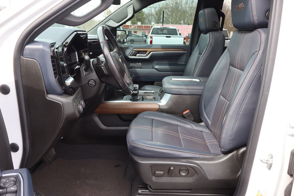 2022 Chevrolet Silverado 1500 High Country
