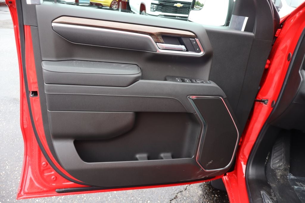 2026 Chevrolet Silverado 1500 LT LT1