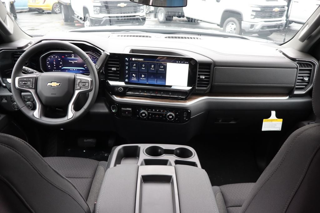 2026 Chevrolet Silverado 1500 LT LT1