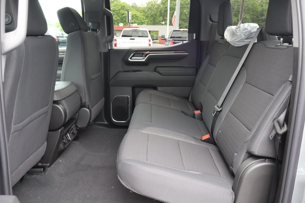 2026 Chevrolet Silverado 1500 LT LT1