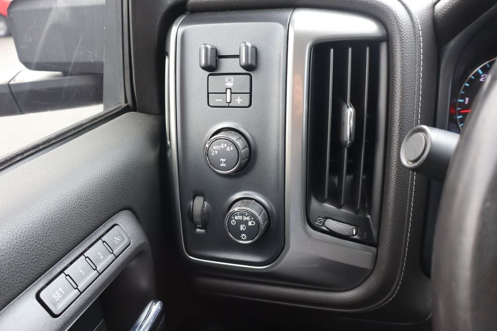 2018 Chevrolet Silverado 1500 LTZ 1LZ