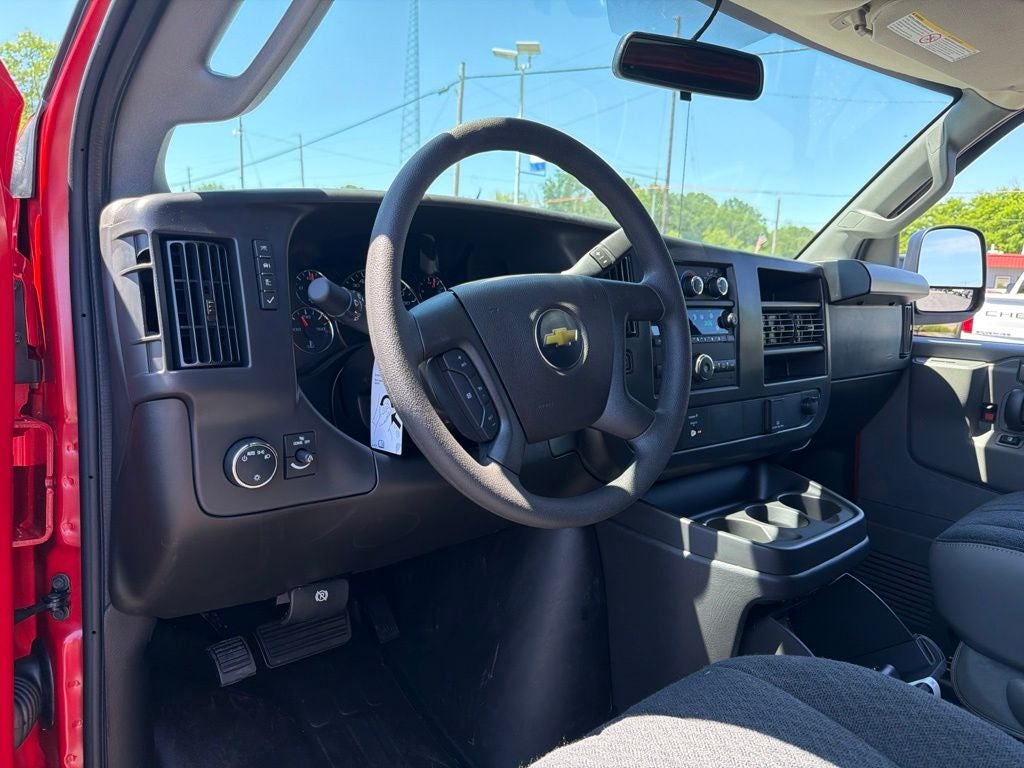 2026 Chevrolet Express 2500 Work Van Cargo