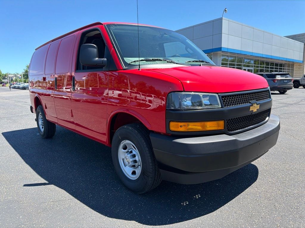 2026 Chevrolet Express 2500 Work Van Cargo