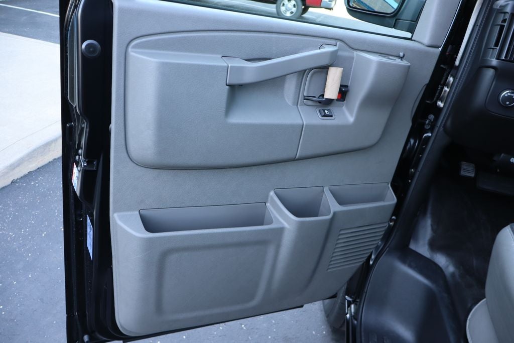 2026 Chevrolet Express 2500 Work Van Cargo