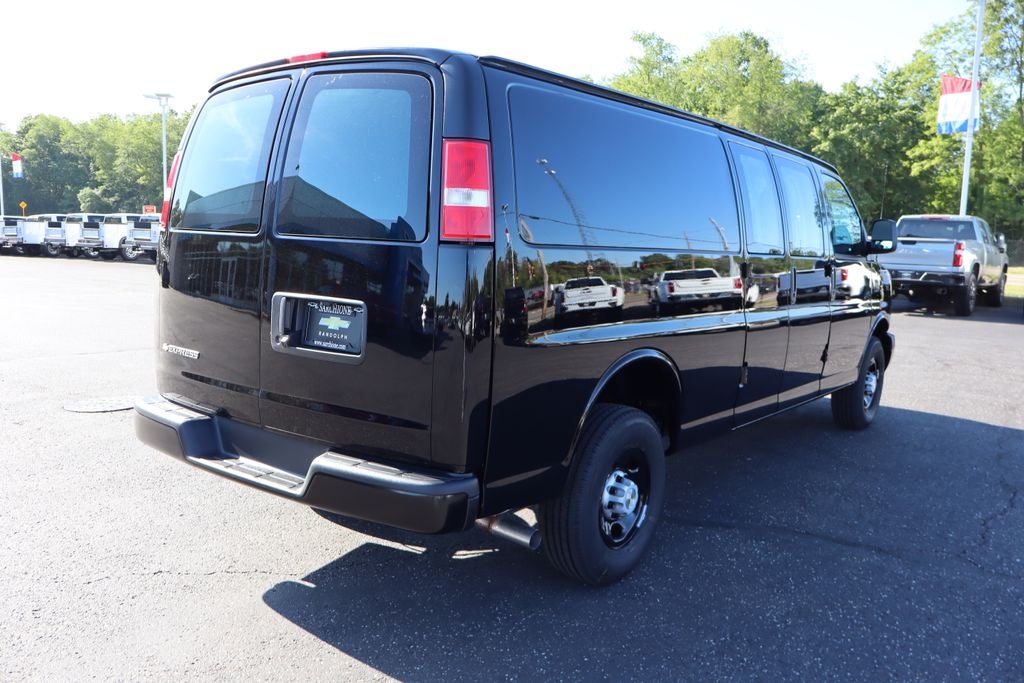 2026 Chevrolet Express 2500 Work Van Cargo