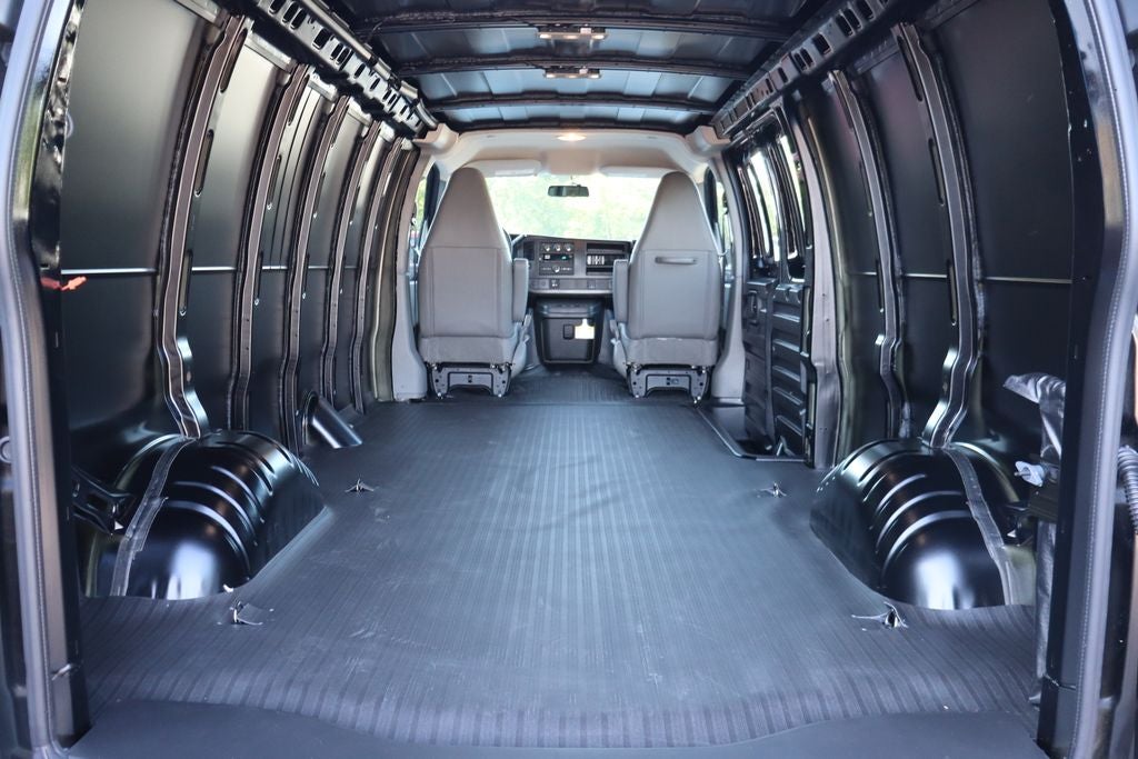 2026 Chevrolet Express 2500 Work Van Cargo